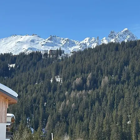 Renove- Skis Aux Pieds-parking- 1650 * Courchevel