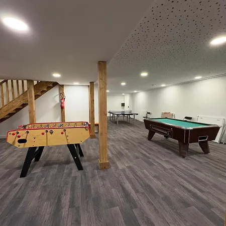 Apartment Renove- Skis Aux Pieds-parking- 1650