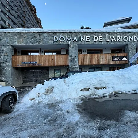 Apartment Renove- Skis Aux Pieds-parking- 1650
